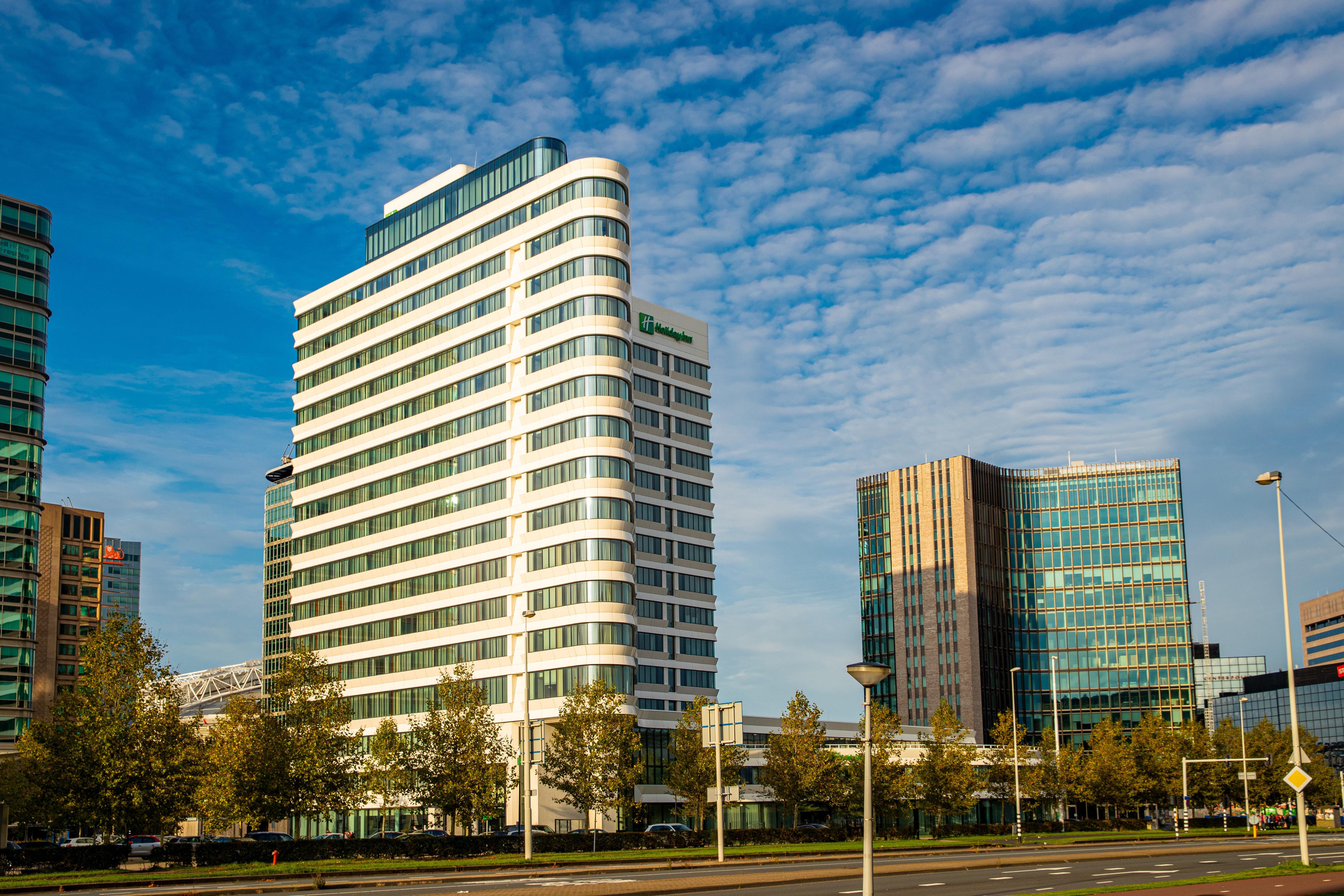 Holiday Inn Express Amsterdam Arena Towers, An Ihg Hotel Dış mekan fotoğraf